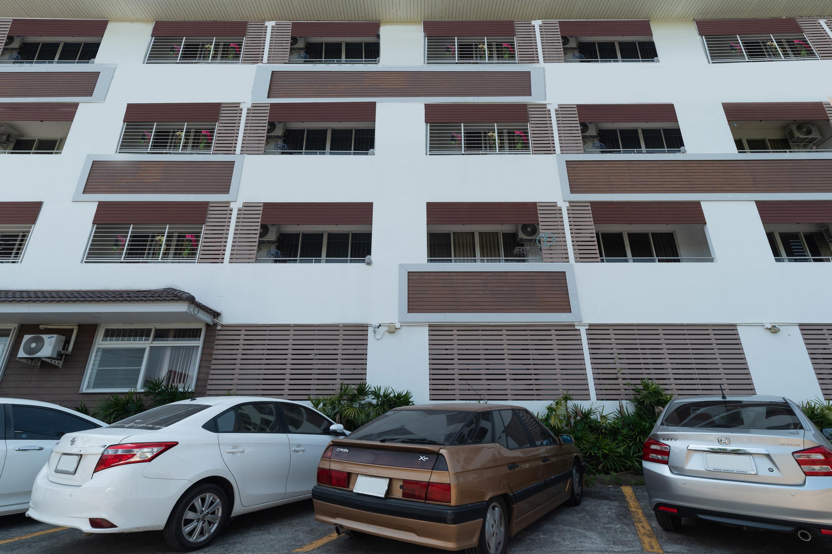 Ruan Plaisoi Apartment Bangkok Ngoại thất bức ảnh