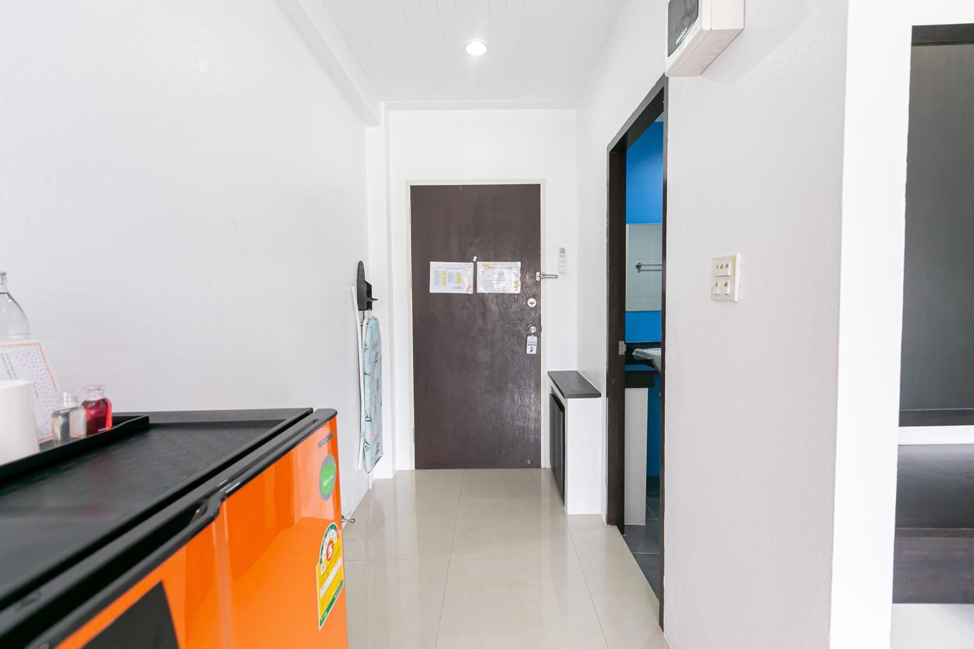 Ruan Plaisoi Apartment Bangkok Ngoại thất bức ảnh