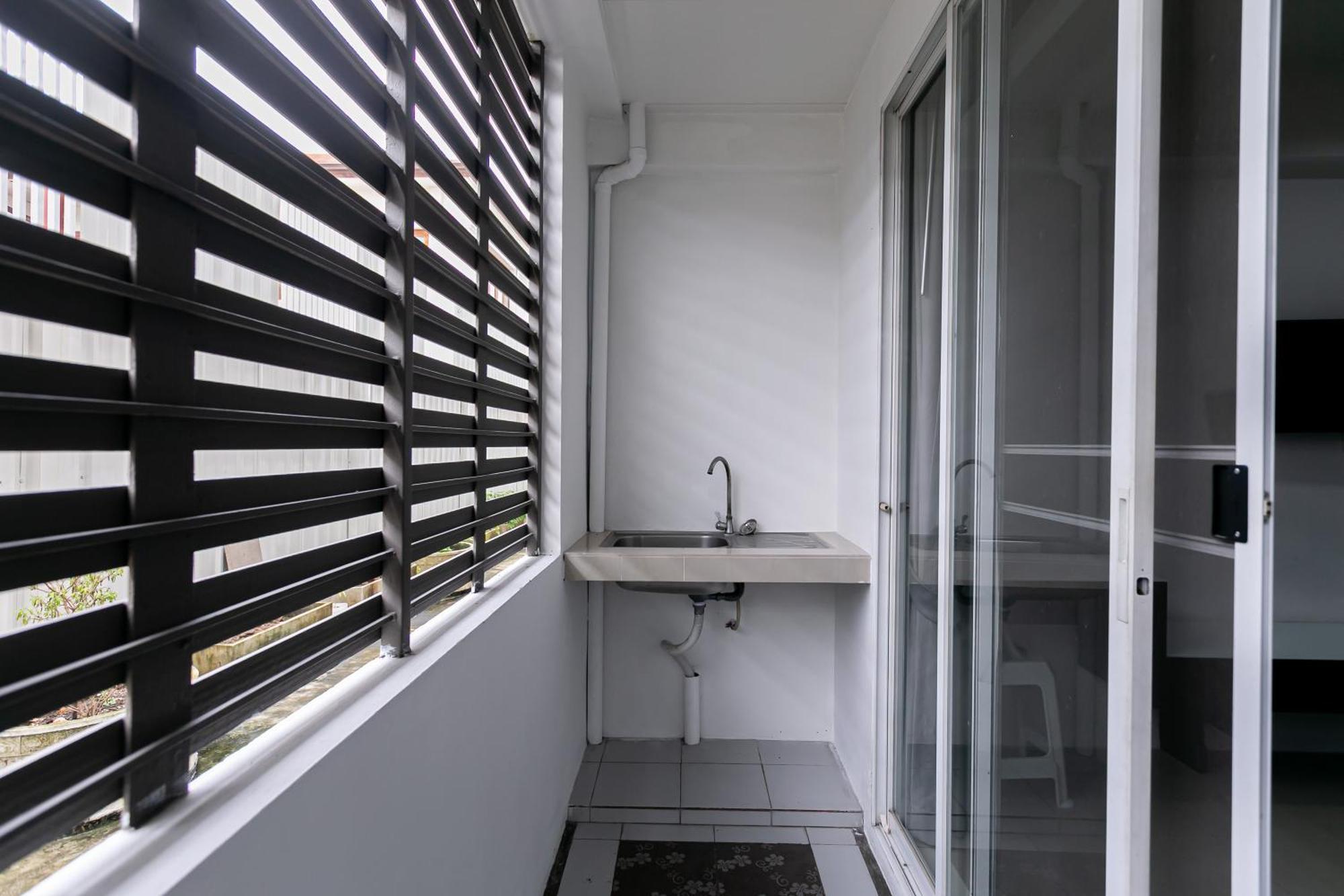 Ruan Plaisoi Apartment Bangkok Ngoại thất bức ảnh